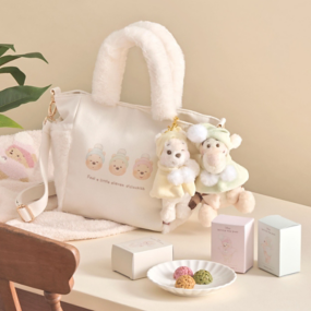公式】ディズニーストア.jp | ぬいぐるみから大人可愛いアイテム