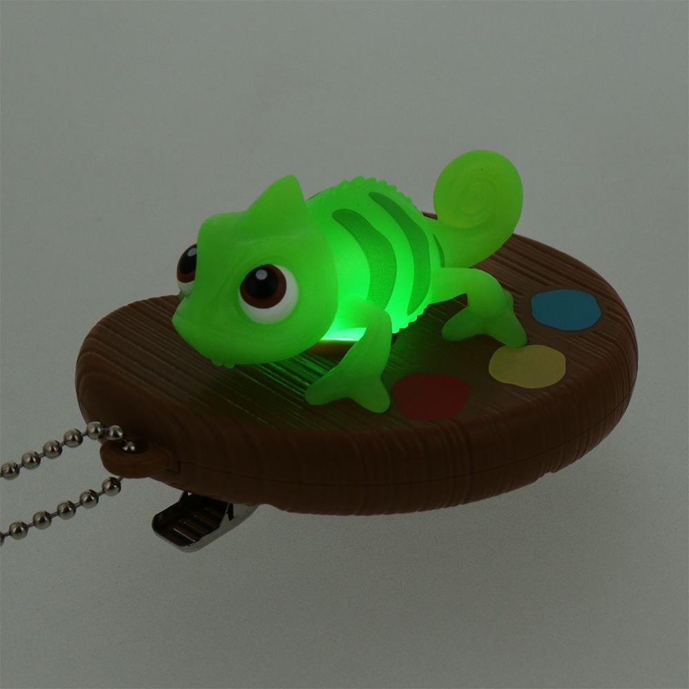 光るおもちゃ パスカル