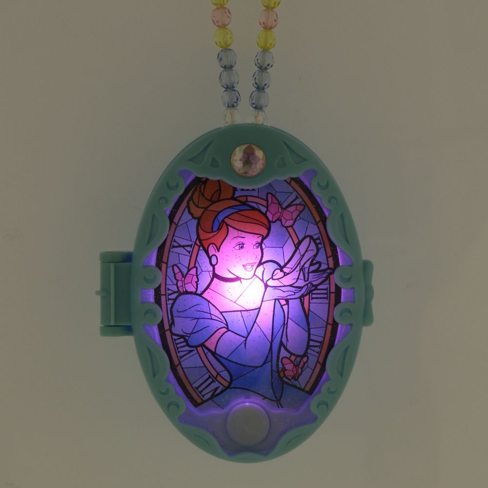 光るおもちゃ シンデレラ