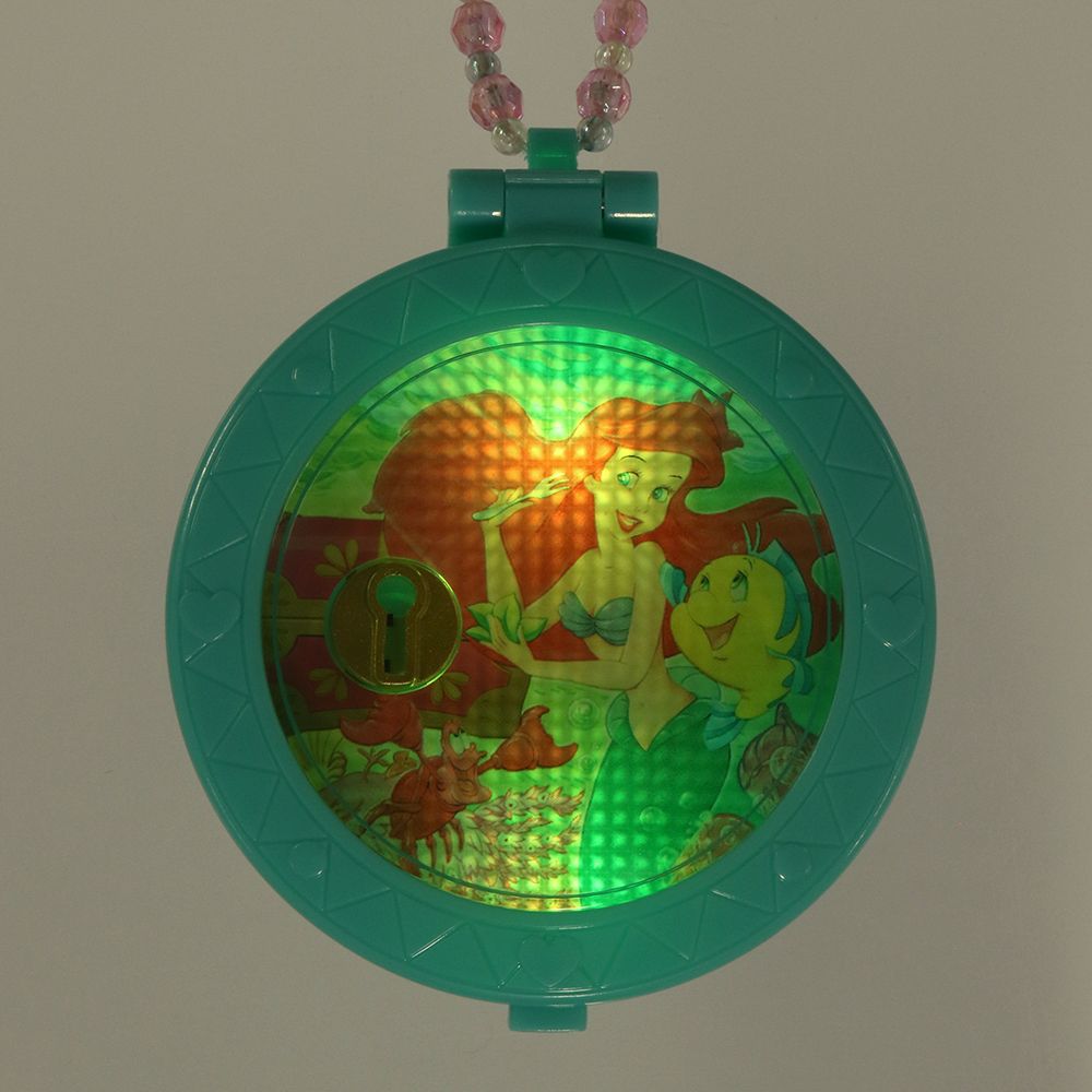 光るおもちゃ アリエル