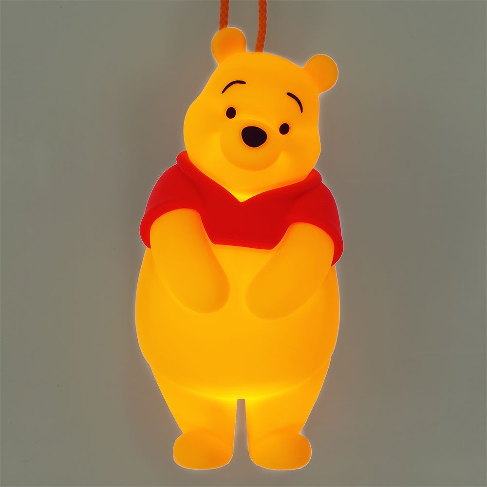 光るおもちゃ プー