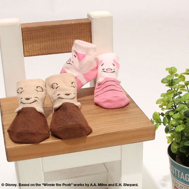 公式 ショップディズニー ベビードール ディズニー Pooh ベビーソックス 7012 プー
