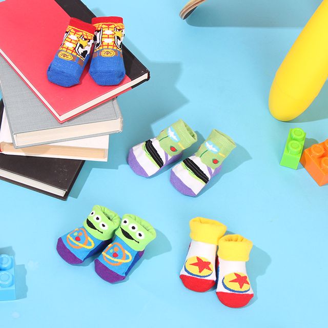 【ベビードール】ピクサーボール ベビーソックス 7055 / ルクソーボール トイストーリー 9-12cm ベビーサイズ 赤ちゃん 靴下 くつ下 滑り止め付き
