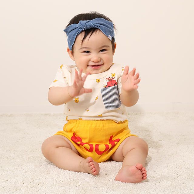 【ベビードール】プー キャラクターベビーブルマ 7909 / 腹囲38cm ベビーサイズ 赤ちゃん 出産祝い 贈り物 プレゼント ベビー服 立体モチーフ ウエスト総ゴム 綿100％