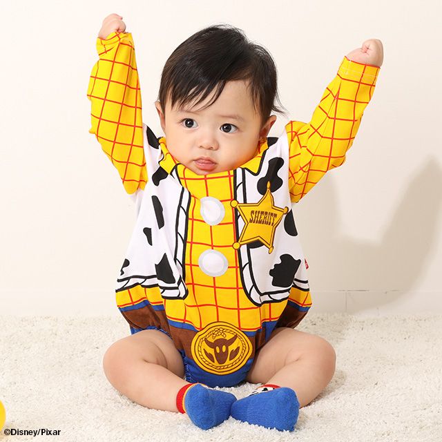【ベビードール】ウッディ なりきる ぽってりロンパース 8524B / 70-80cm ベビーサイズ 赤ちゃん 出産祝い 贈り物 プレゼント ベビー服 長袖 脚口部分ゴム入 綿100％ 仮装 コスチューム コスプレ