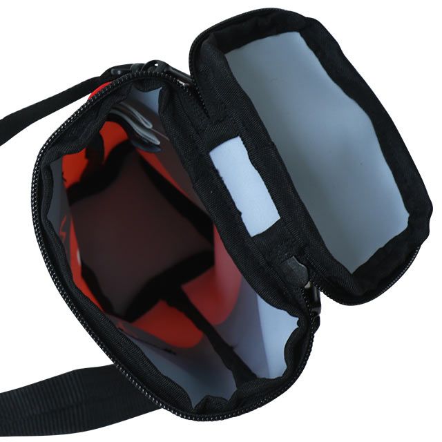 【ベビードール】ミッキー マルチケース 9234 / キッズ かばん 鞄 ショルダーバッグ ポーチ 小物入れ 立体モチーフ ショルダーベルト長さ調節、取り外し可能 エナメル 防水