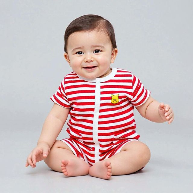 【ベビードール】プー おしりキャラクターロンパース 1208B / 70-80cm ベビーサイズ 赤ちゃん 出産祝い 贈り物 プレゼント ベビー服 半袖 ボーダー柄 アップリケ 天竺素材