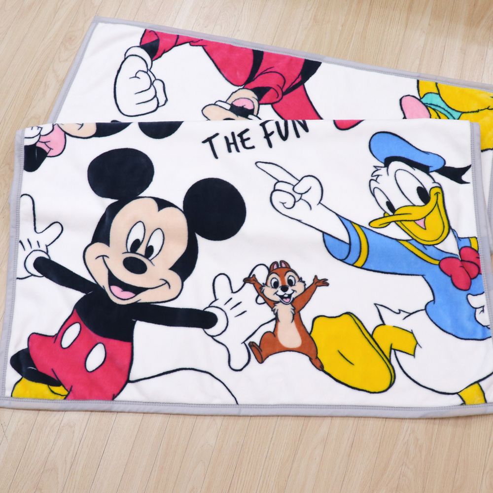 ミッキー＆フレンズ 毛布 100&times;140cm ニューマイヤー NZ2900-MK