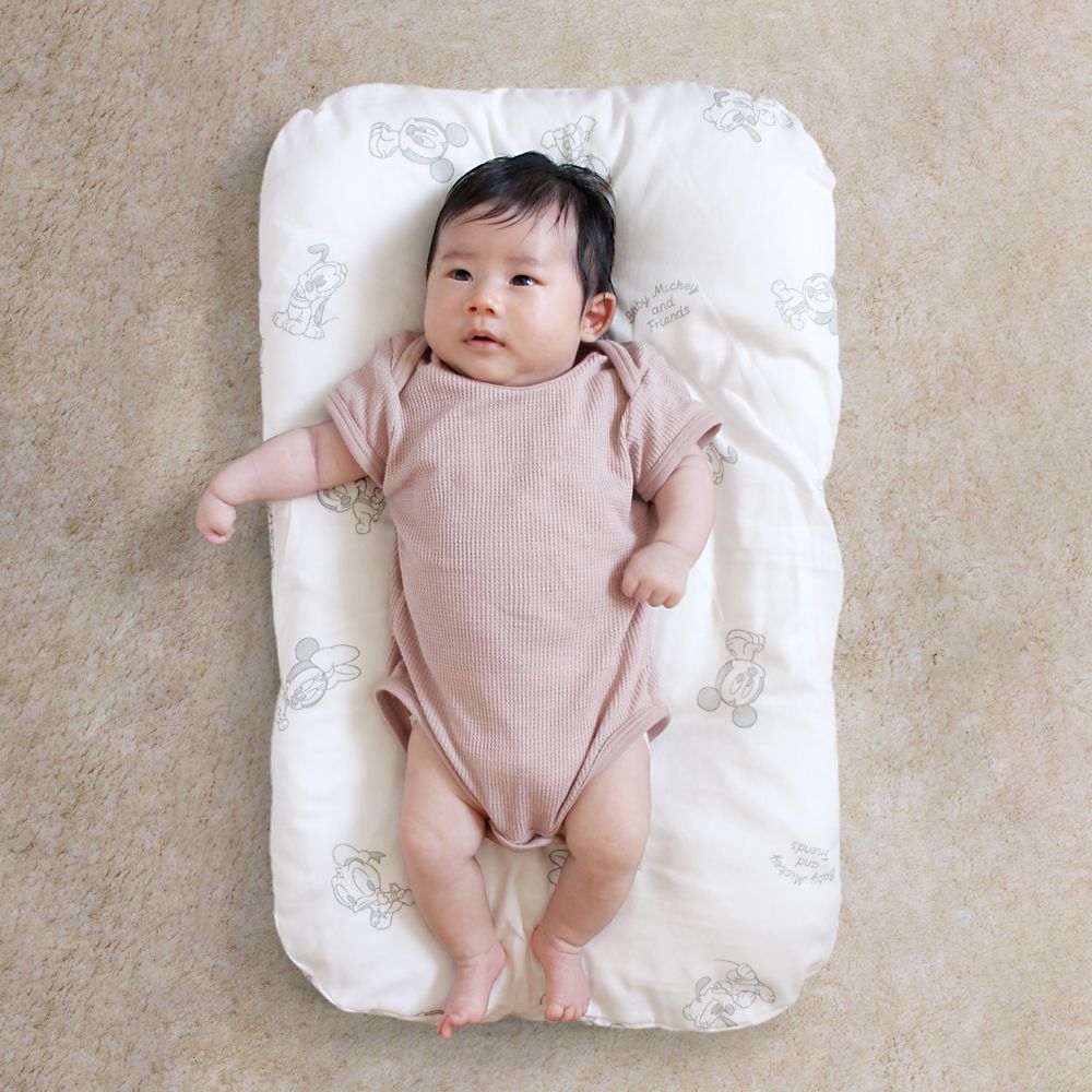 ベビーミッキー＆フレンズ 抱っこ布団 モノトーン オーガニックコットン ダブルガーゼ 綿100％  3層構造 メッシュ NZ1123P-ME-G