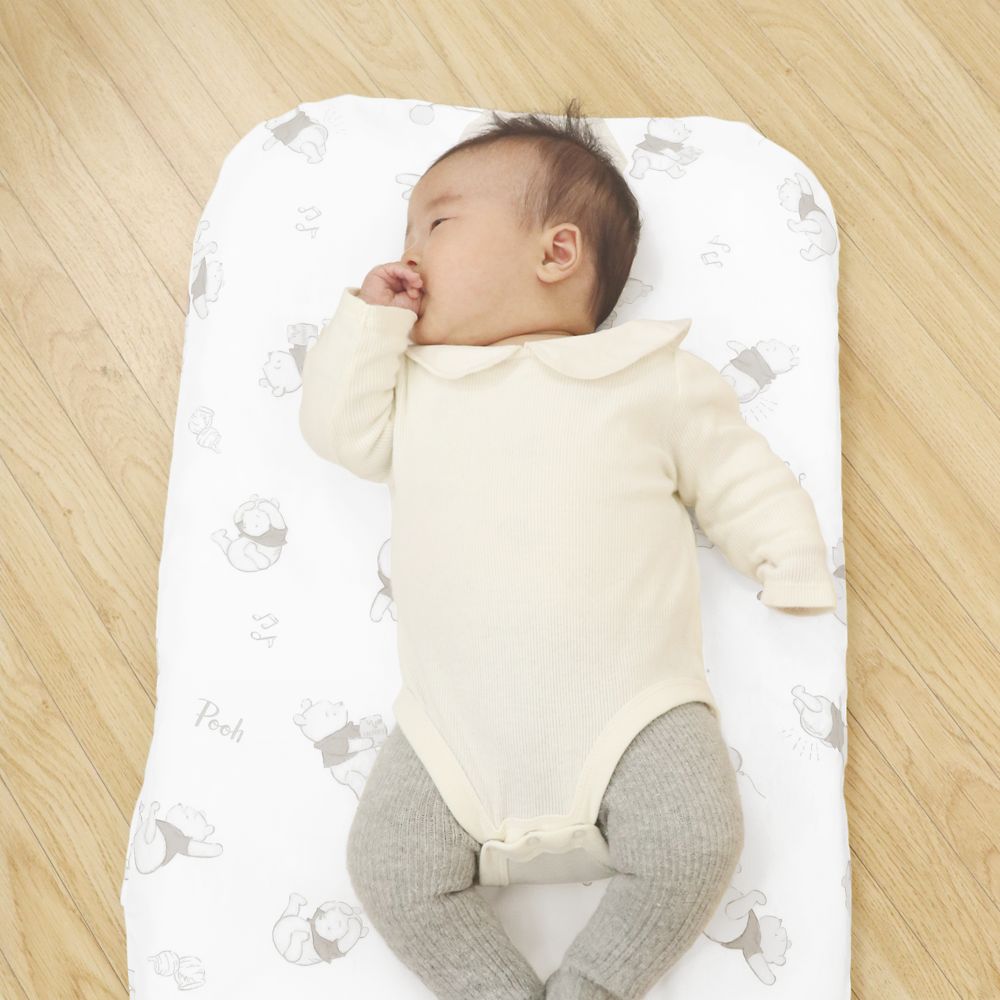 くまのプーさん 抱っこ布団 モノトーン オーガニックコットン ダブルガーゼ 綿100％  3層構造 メッシュ NZ1125P-ME-G