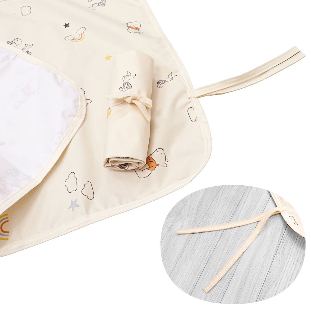 プー＆フレンズ おむつ替えシート 2枚セット 45&times;58cm 裏面防水 吸水加工 NZ3225-A