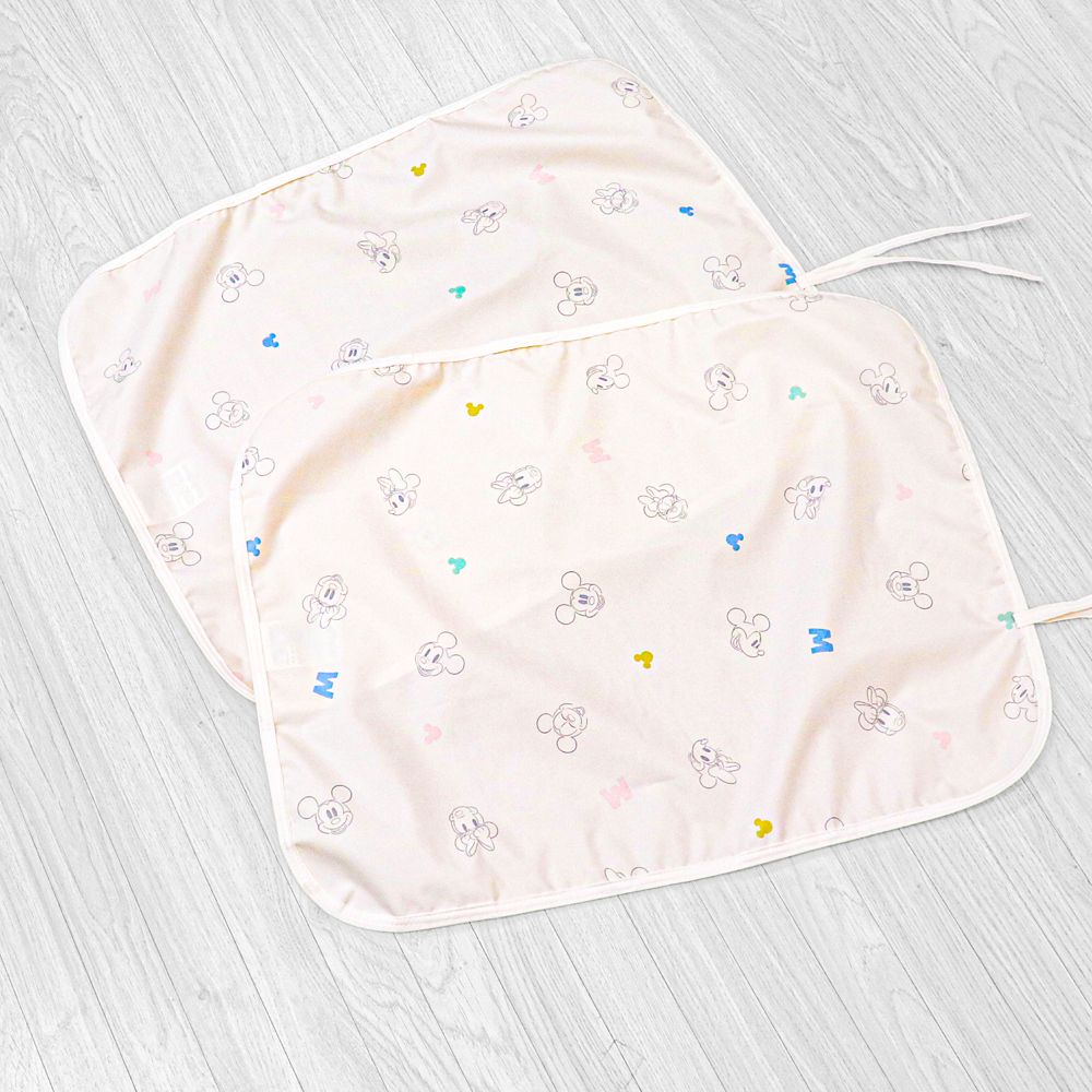 ミッキー＆ミニー おむつ替えシート 2枚セット 45&times;58cm 裏面防水 吸水加工 NZ3226-A