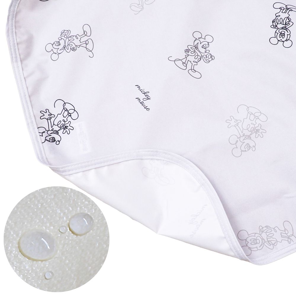 ミッキーマウス おむつ替えシート 2枚セット 45&times;58cm 裏面防水 吸水加工 NZ3227-A