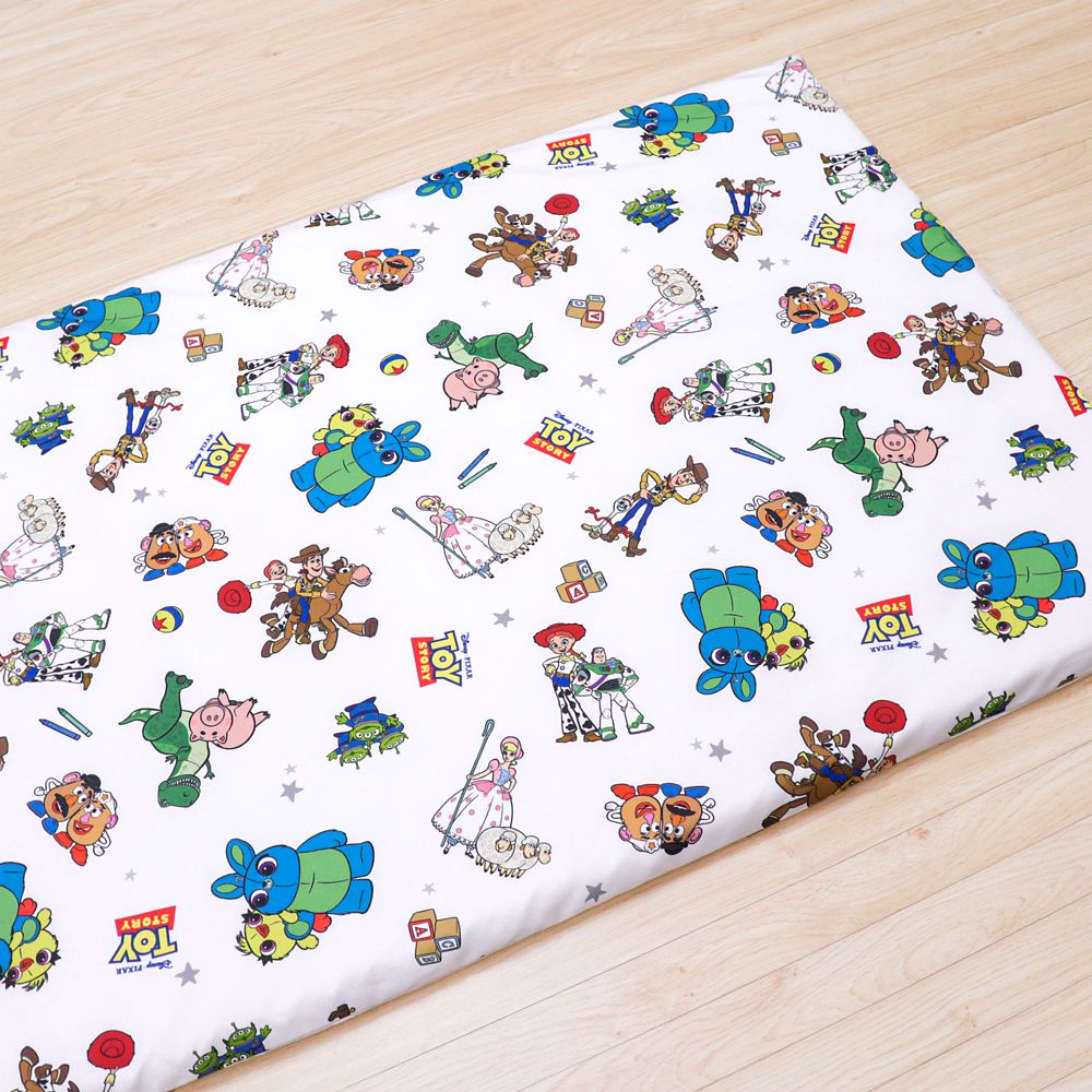 トイ・ストーリー お昼寝敷き布団 ウッディ バズ・ライトイヤー ジェシー エイリアン ミスター・ポテトヘッド ミセス・ポテトヘッド レックス ハム ボー・ピープ ネームタグ付き 敷き布団カバー NZ3028-SK