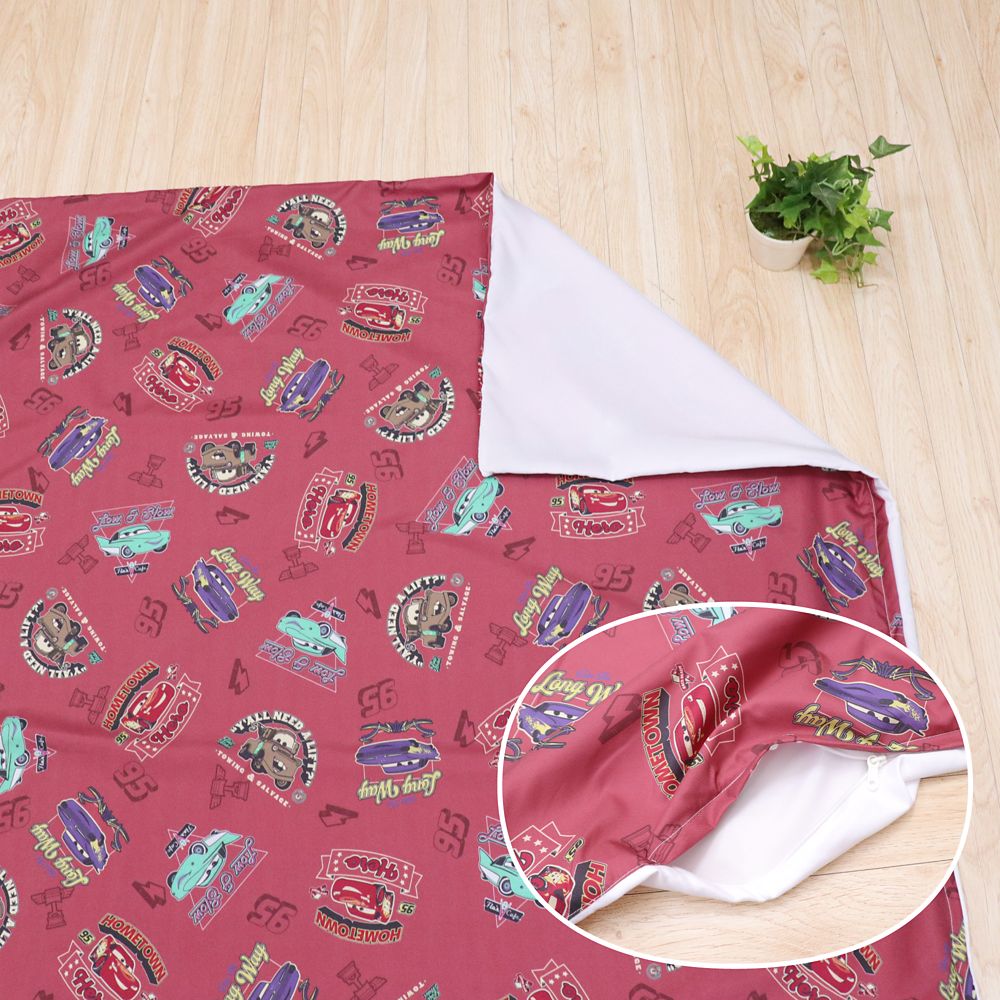 カーズ  掛け布団カバー 105&times;130cm ライトニング・マックイーン ラモーン メーター フロー ピーチスキン加工 ベビー布団カバー NZ3029-T1