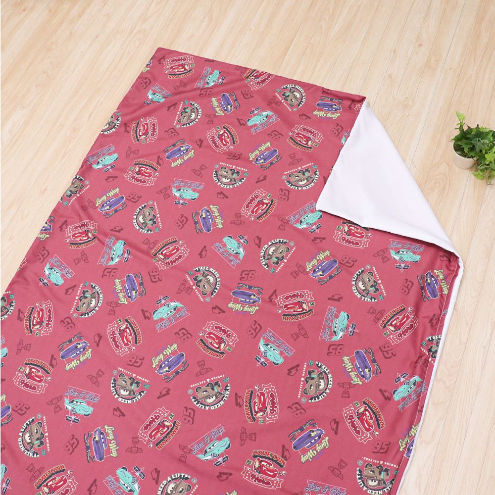カーズ 敷き布団カバー 90&times;130cm ライトニング・マックイーン ラモーン メーター フロー ピーチスキン加工 ベビー布団カバー NZ3029-T2