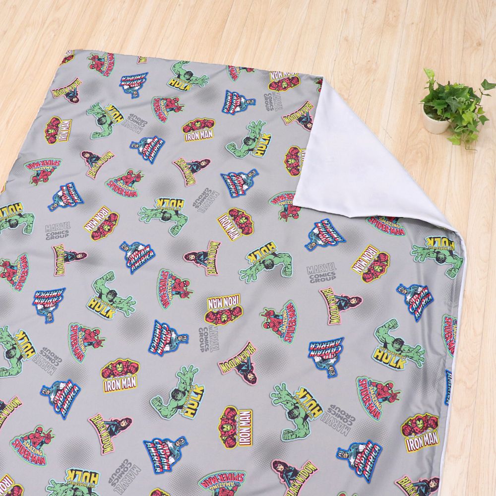 マーベル  掛け布団カバー 105&times;130cm アベンジャーズ スパイダーマン アイアンマン キャプテン・アメリカ ハルク ブラック・ウィドウ ピーチスキン加工 ベビー布団カバー NM3021-T1