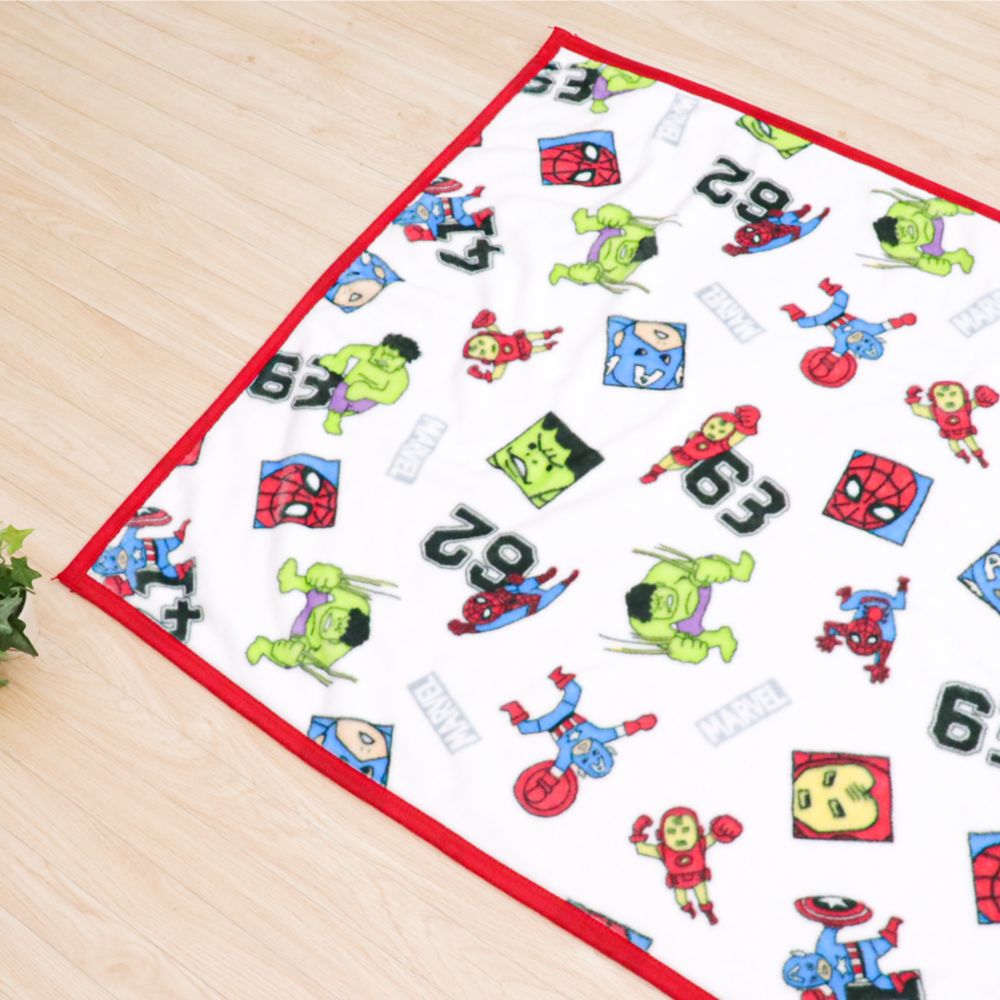 マーベル 毛布 100&times;140cm ニューマイヤー アベンジャーズ スパイダーマン アイアンマン キャプテン・アメリカ ハルク NM1921-A