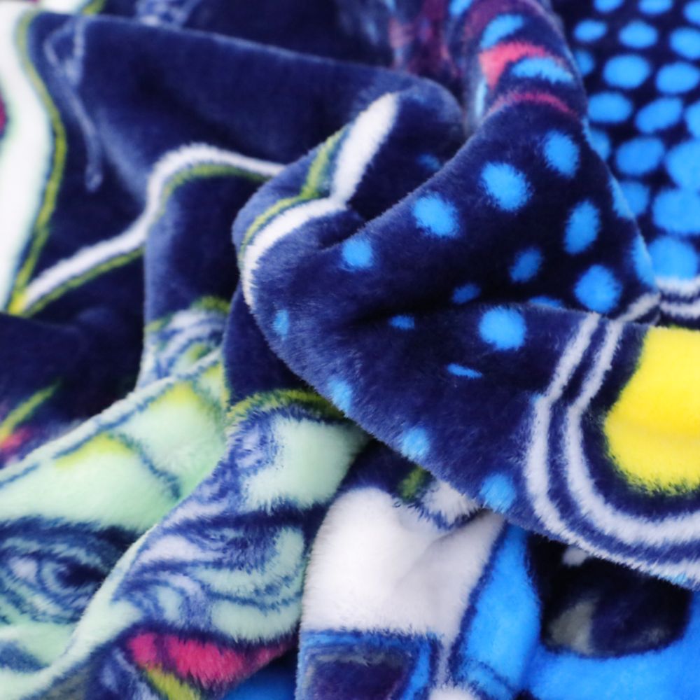 スター・ウォーズ 毛布 100&times;140cm ニューマイヤー STAR WARS ダース・ベイダー マスターヨーダ R2-D2 C-3PO ストームトルーパー NS2400-SW