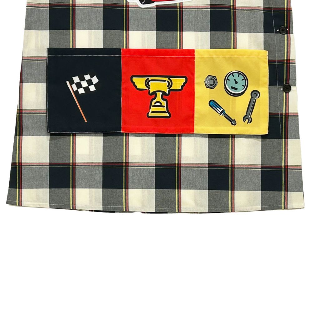 カーズ　エプロン