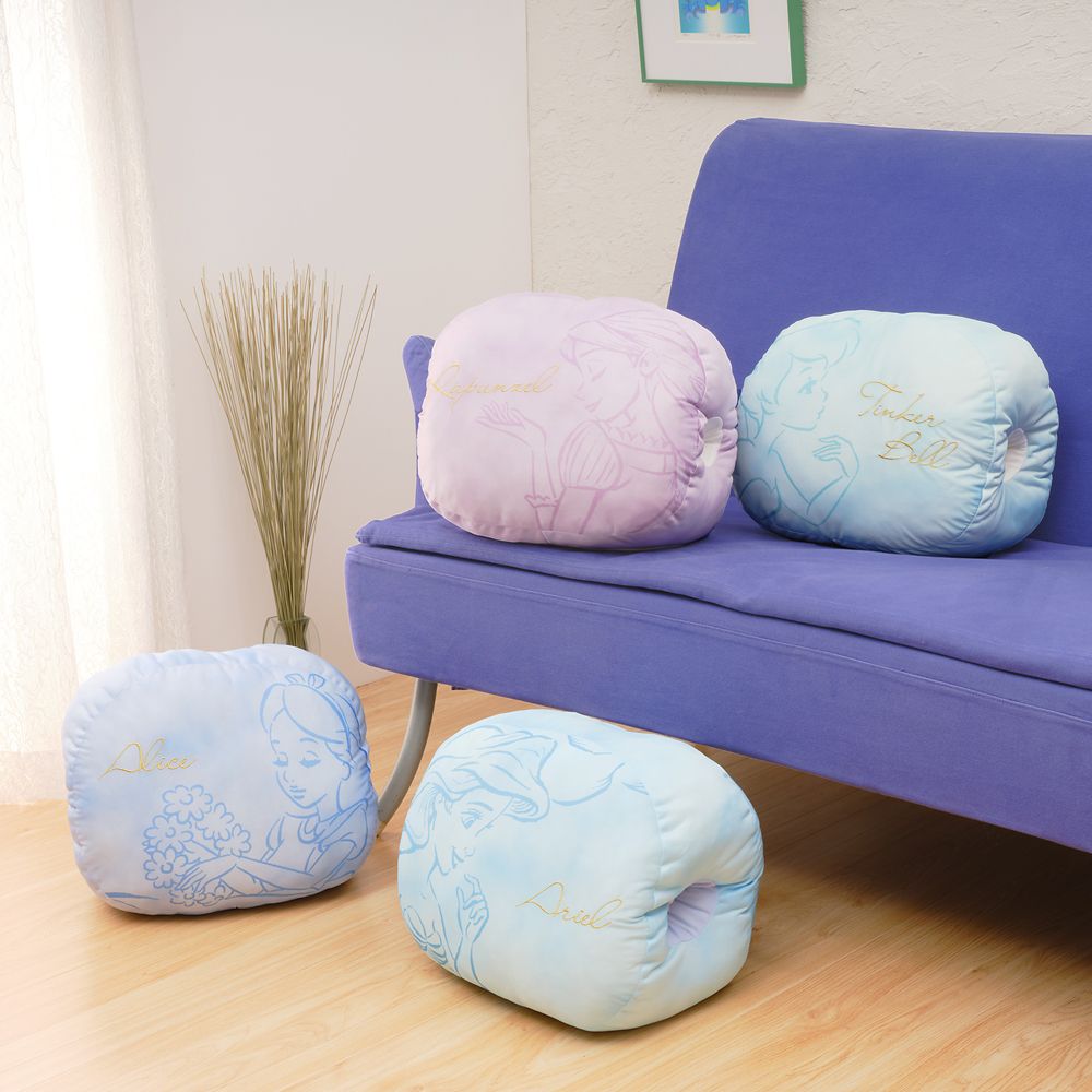 【モリシタ】アリス　クールハグミークッション