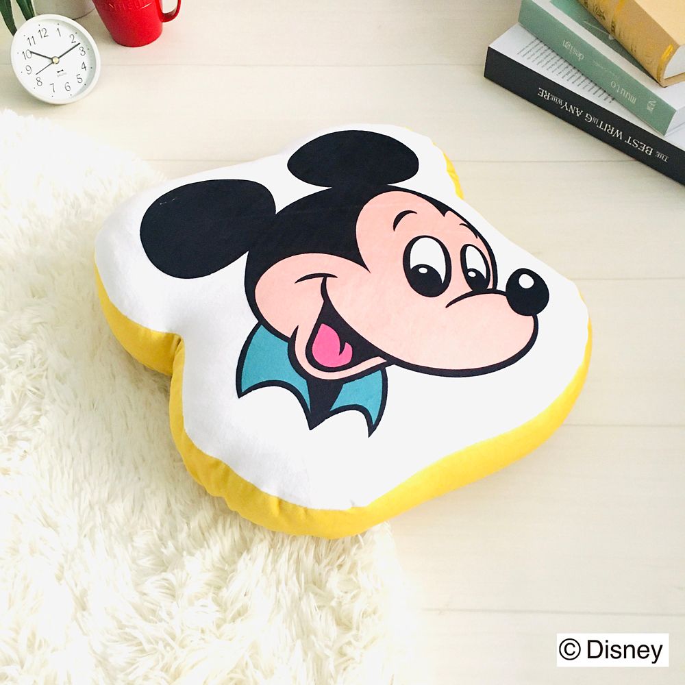 ミッキーマウス　もちもちフェイスクッション
