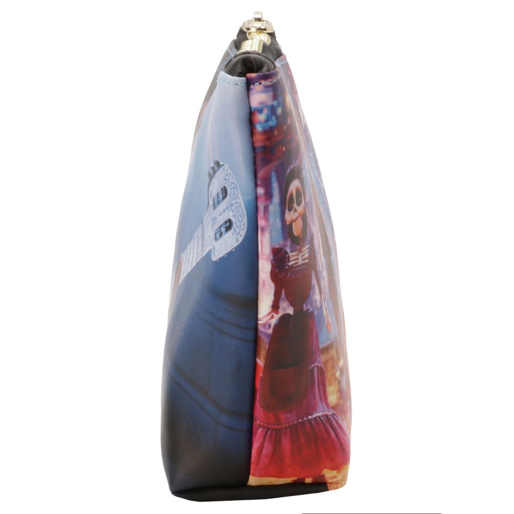 ピクサー リメンバー・ミー 舟型ポーチ