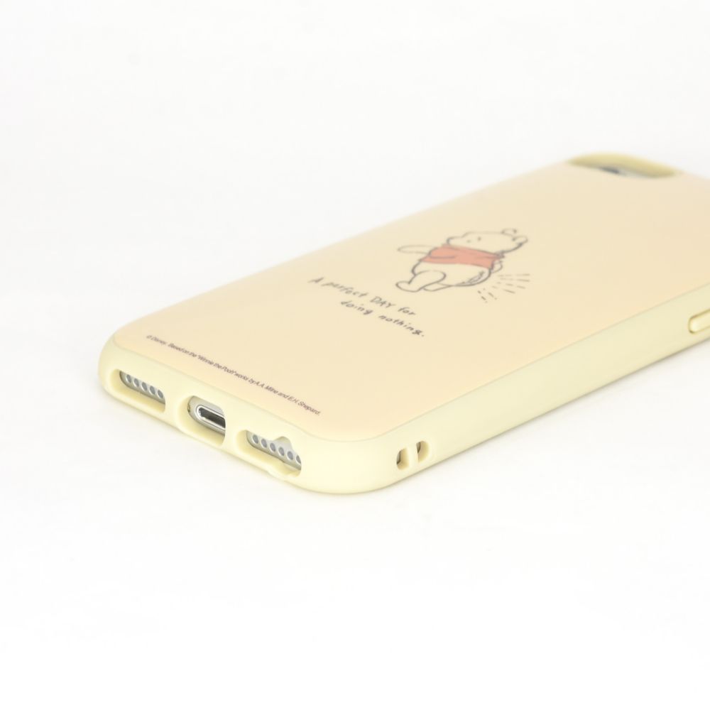 くまのプーさん IIIIfit iPhone 6/6s/7/8/SE(第2世代)/SE(第3世代) (4.7インチ) 対応 ケース DNG-32PO