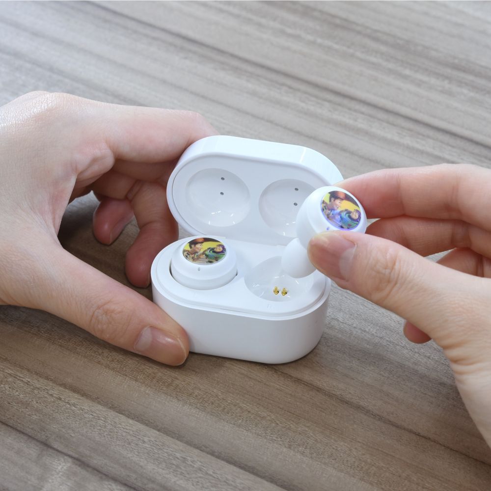 トイ・ストーリー 完全ワイヤレスステレオイヤホン DNG-108TS