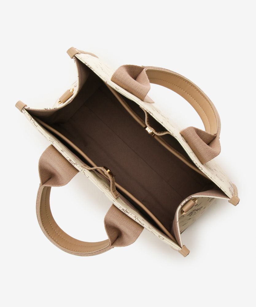 【Samantha Thavasa】「くまのプーさんコレクション」スクエアキャンバストートバッグ