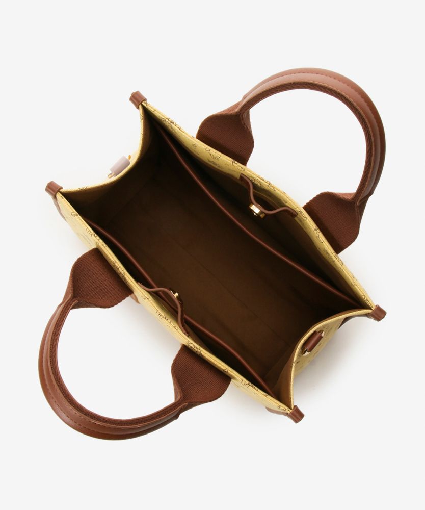 【Samantha Thavasa】「くまのプーさんコレクション」スクエアキャンバストートバッグ