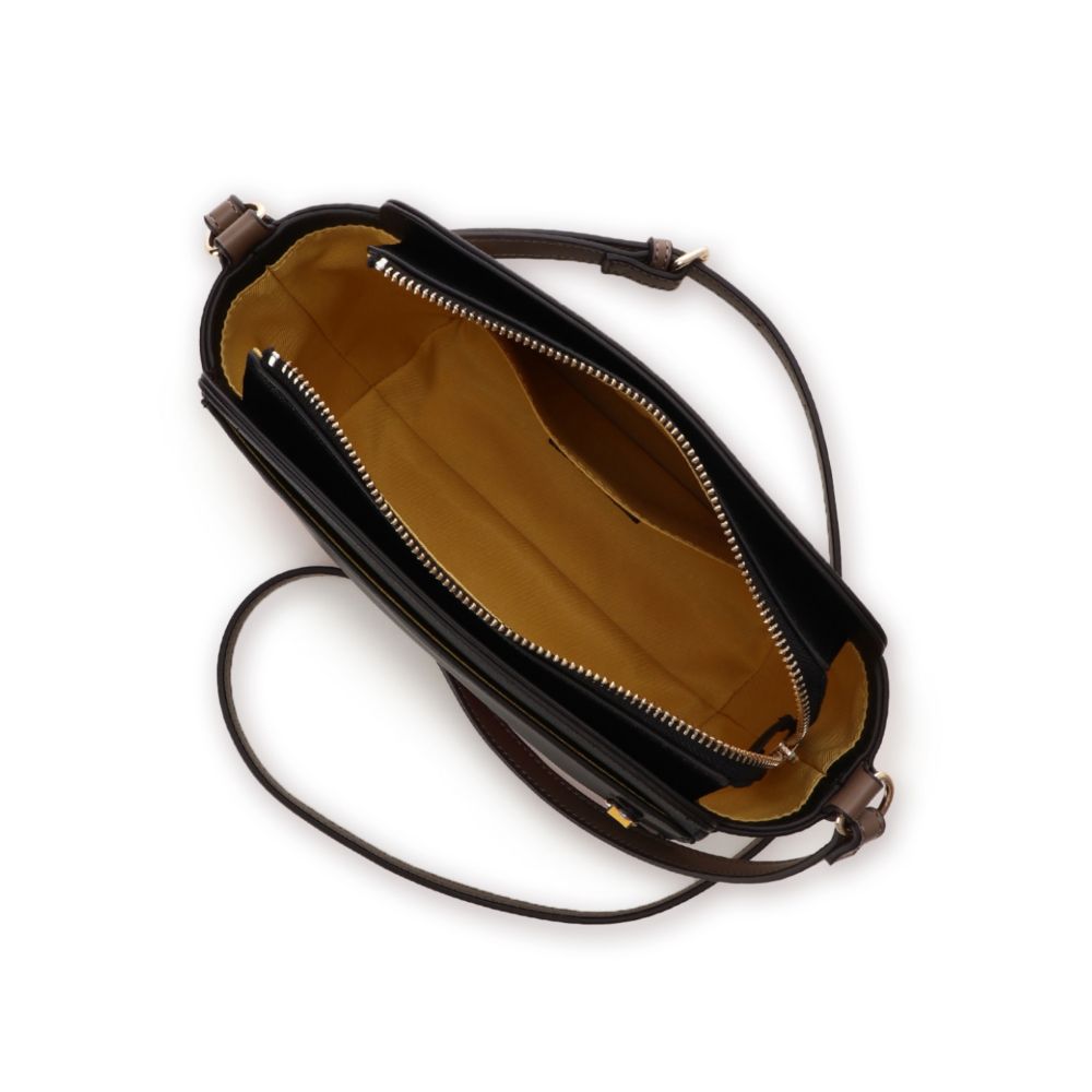 【& chouette】ディズニーコレクション 「ミッキーマウス」 ショルダーバッグ