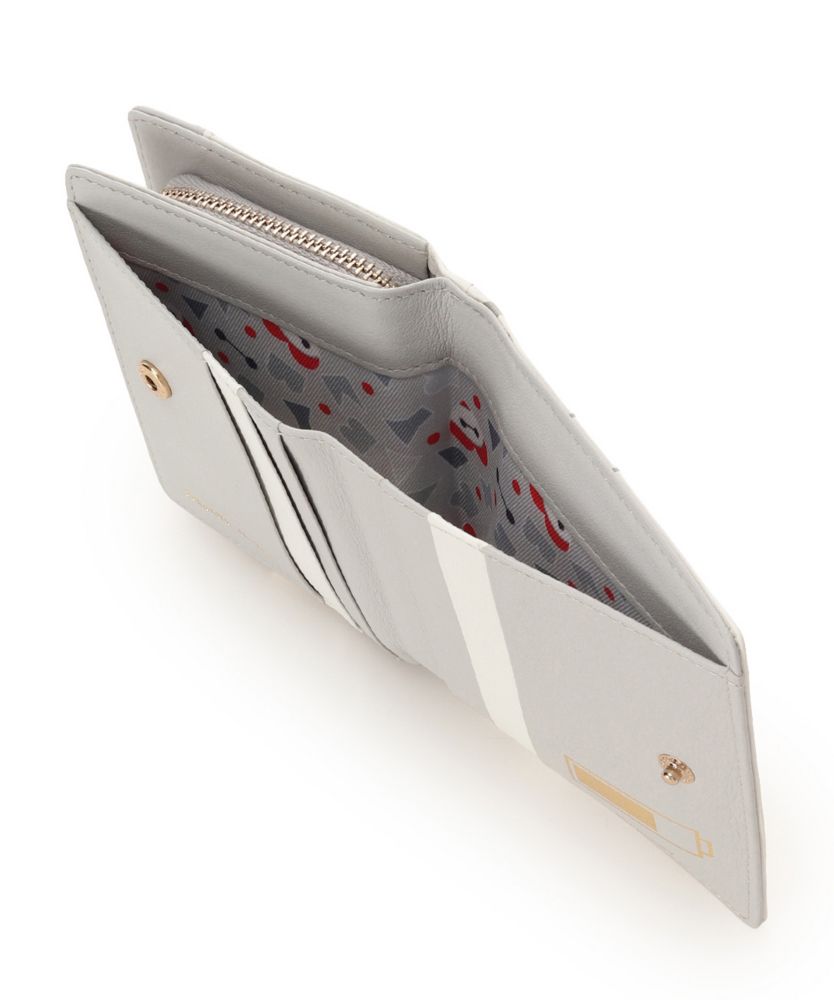 【Samantha Thavasa】「ベイマックス」コレクション 折財布