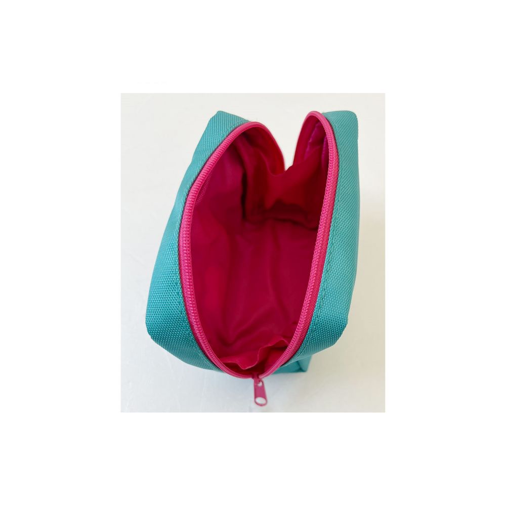 ディズニー ポリエステル刺繍ポーチ ベビーオイスター/ハート