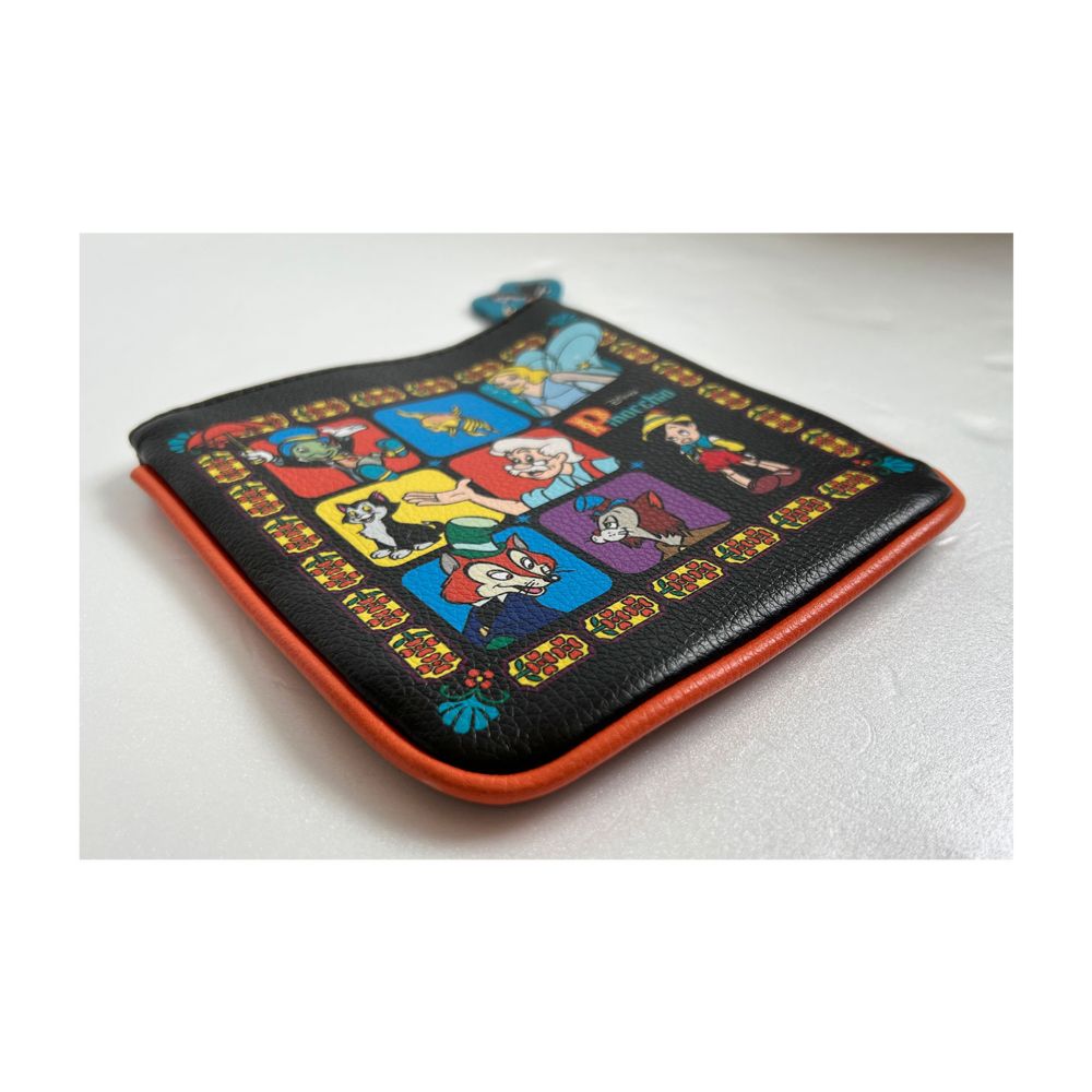 ノスタルジカ ピノキオ フラットポーチ