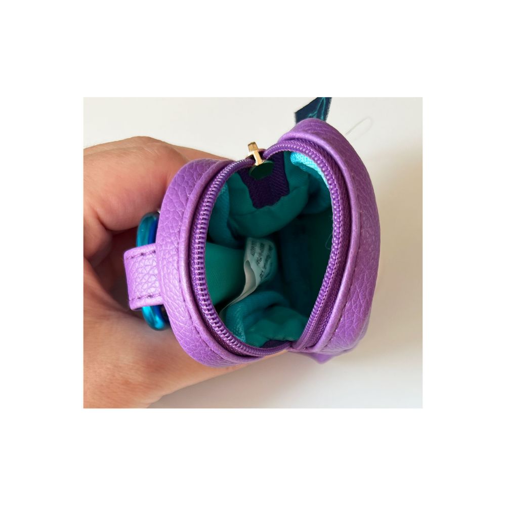 ノスタルジカ プリンセス カラビナ付きミニポーチ ジャスミン