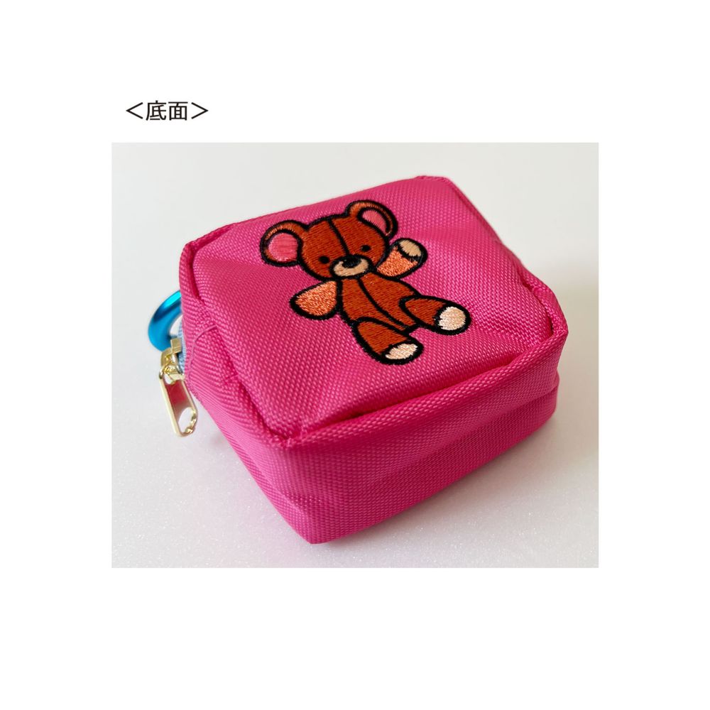 ノスタルジカ カラビナ付き ミニ刺繍ポーチ／ピーターパン