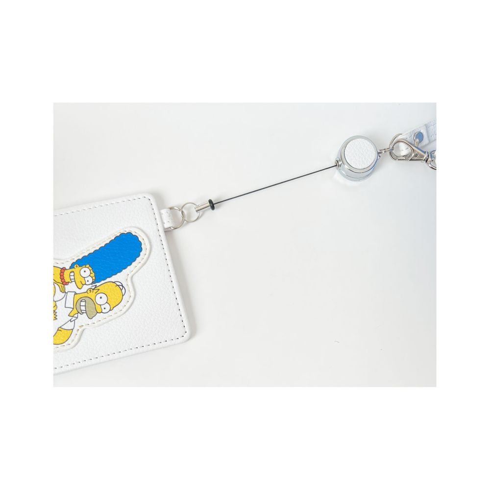 ザ・シンプソンズ 「White/Colorful Series」 リール付パスケース ファミリー/集合Ｂ