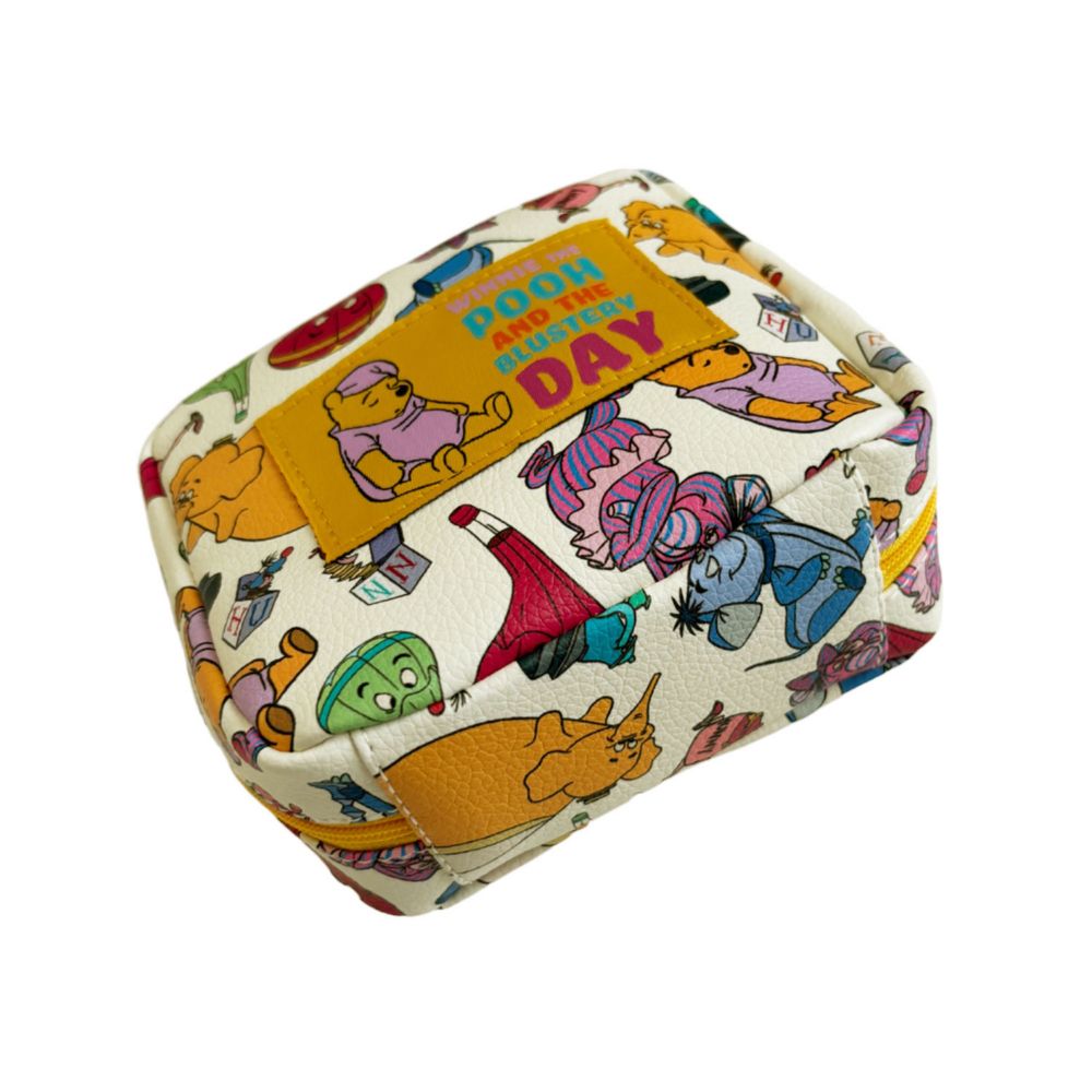ディズニー プーさん スクエアポーチ プーさんパターン