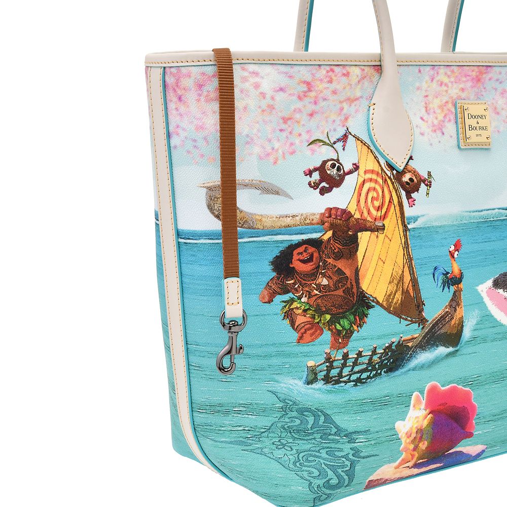 公式 ショップディズニー Dooney Bourke モアナと伝説の海 トートバッグ Moana