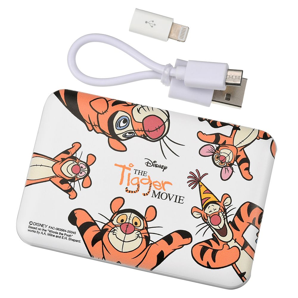 公式 ショップディズニー プー フレンズ モバイルバッテリーチャージャー Everyone Is Tigger