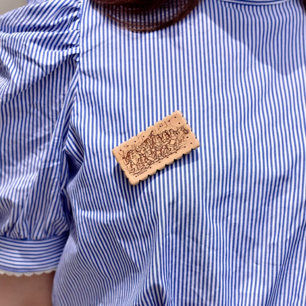 【キューポット】7人のこびと/ブローチ　ビスケット