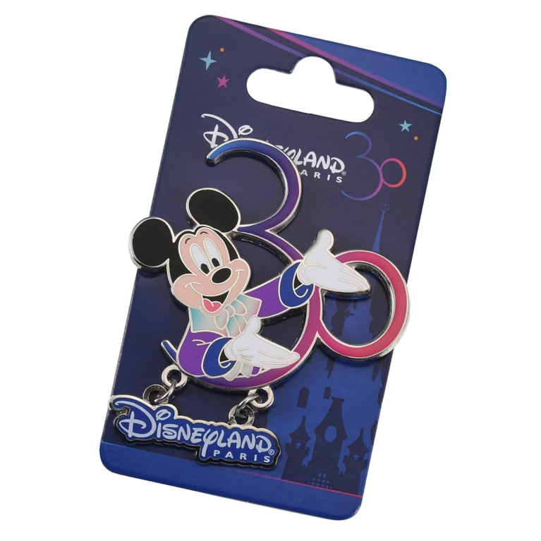 ディズニーランド・パリ30周年!ファン必見の記念アイテムが ディズニーランド・パリ30周年!ファン必見の記念アイテムが