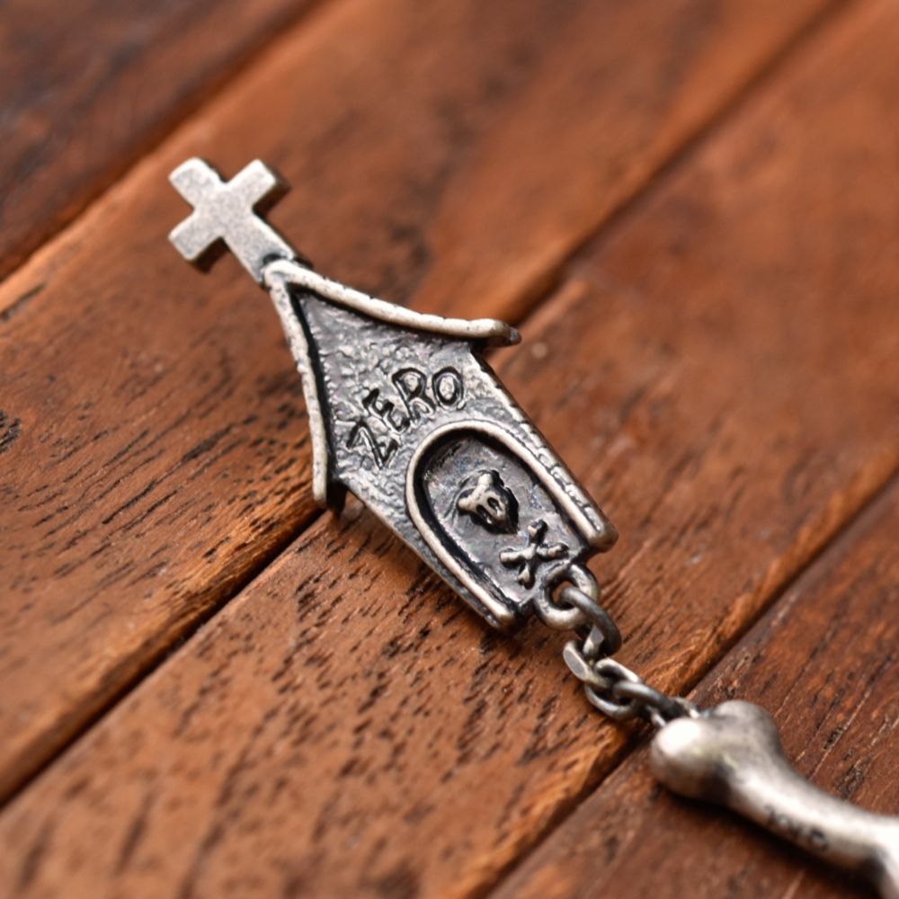 【キューポット】ゼロ/墓石ピアス