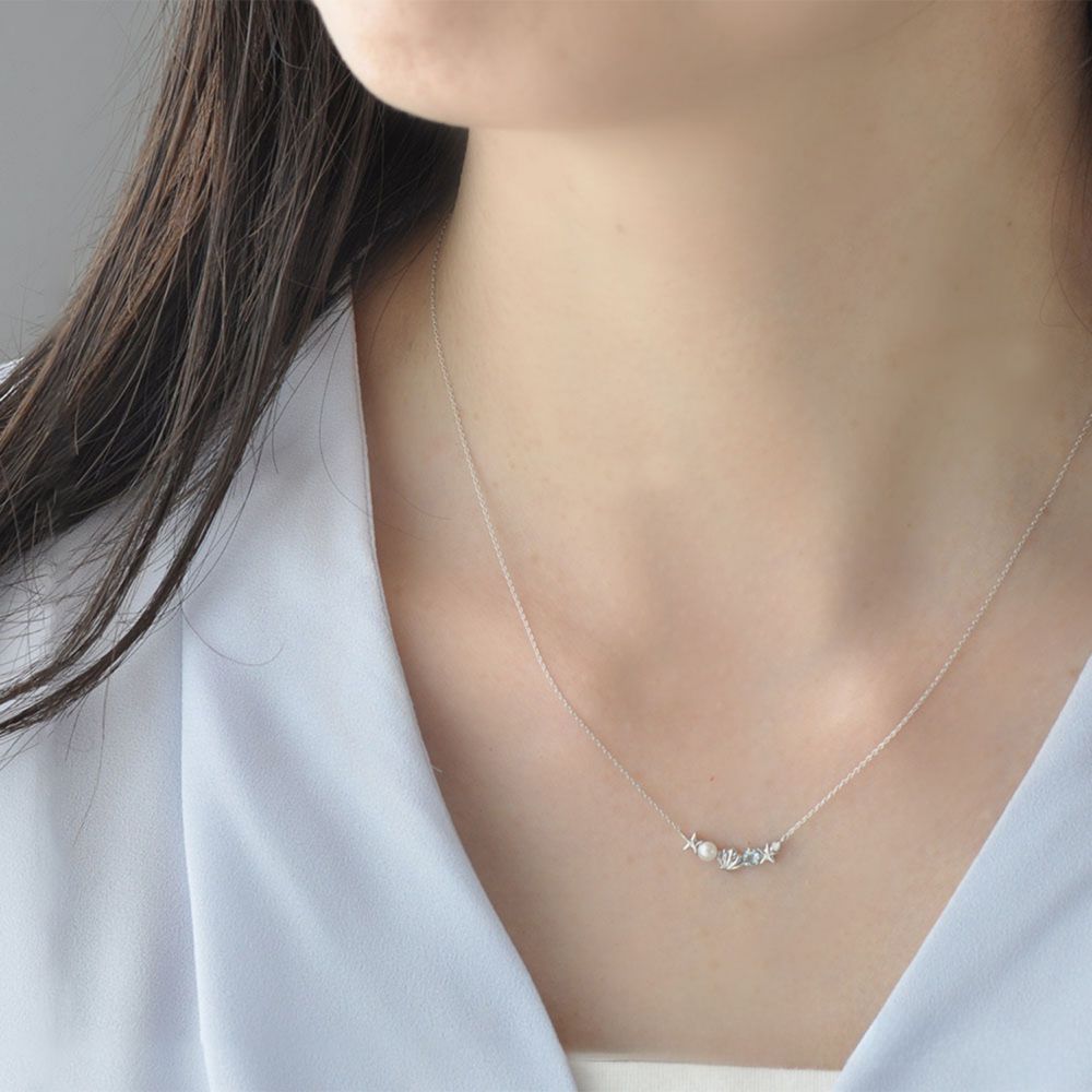 【送料無料】ディズニープリンセス リトルマーメイド　ホワイトゴールドバーネックレス