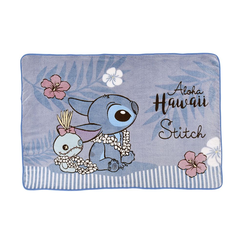 Lilo & Stitch Cosy Hooded Blanket Deal - Wowcher