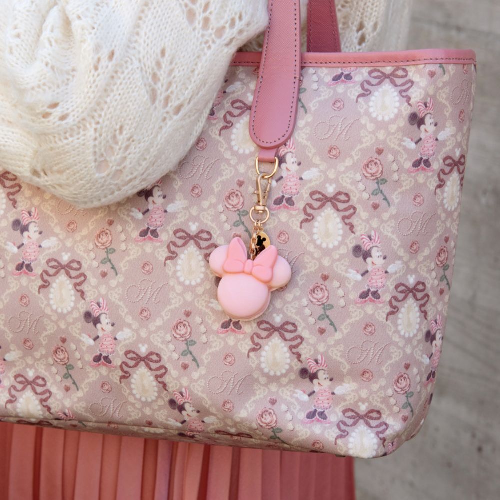 【キューポット】ミニーマウス/バッグチャーム　ストロベリーミルクマカロン