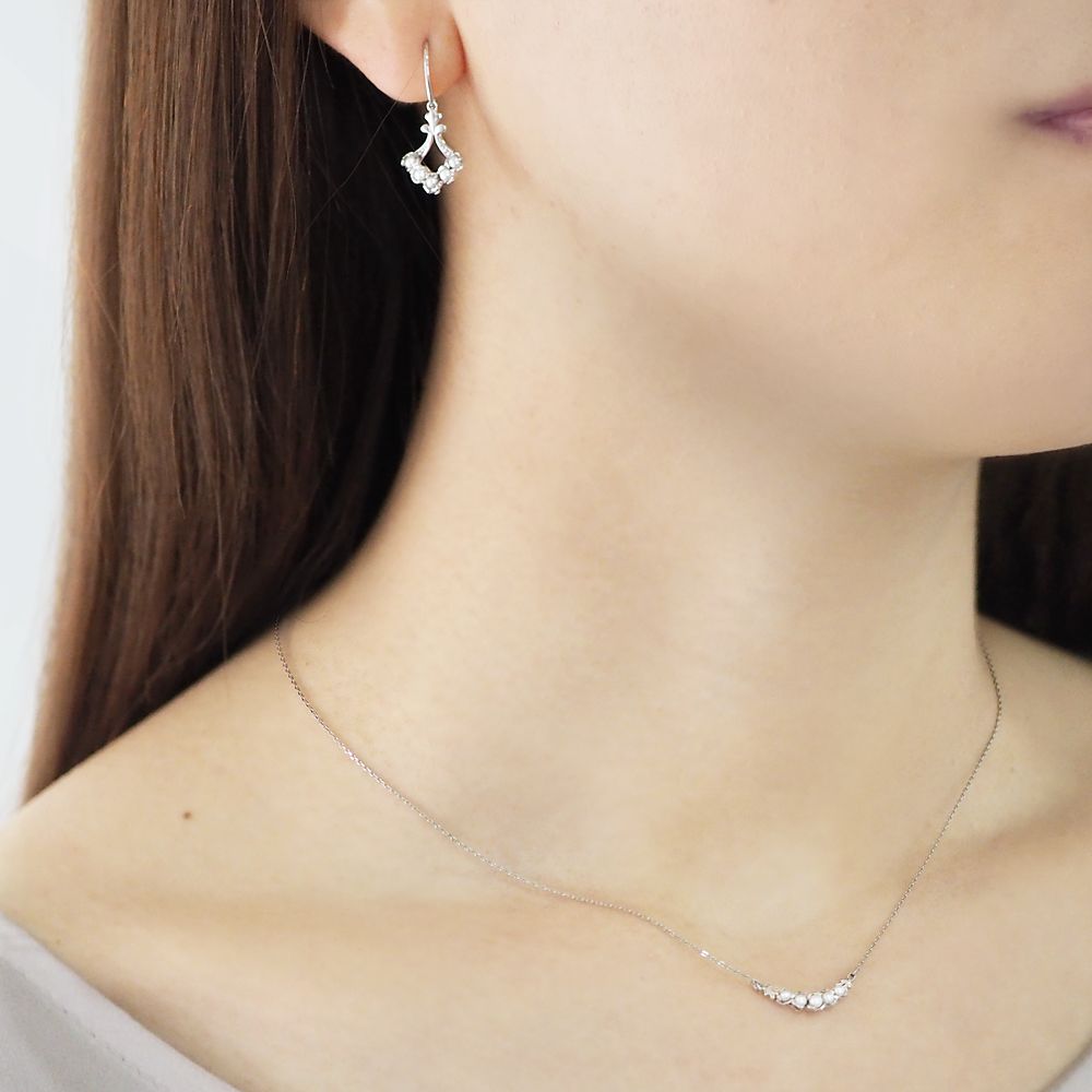 公式 ショップディズニー ホワイトゴールド シンデレラ ティアラ パールピアス