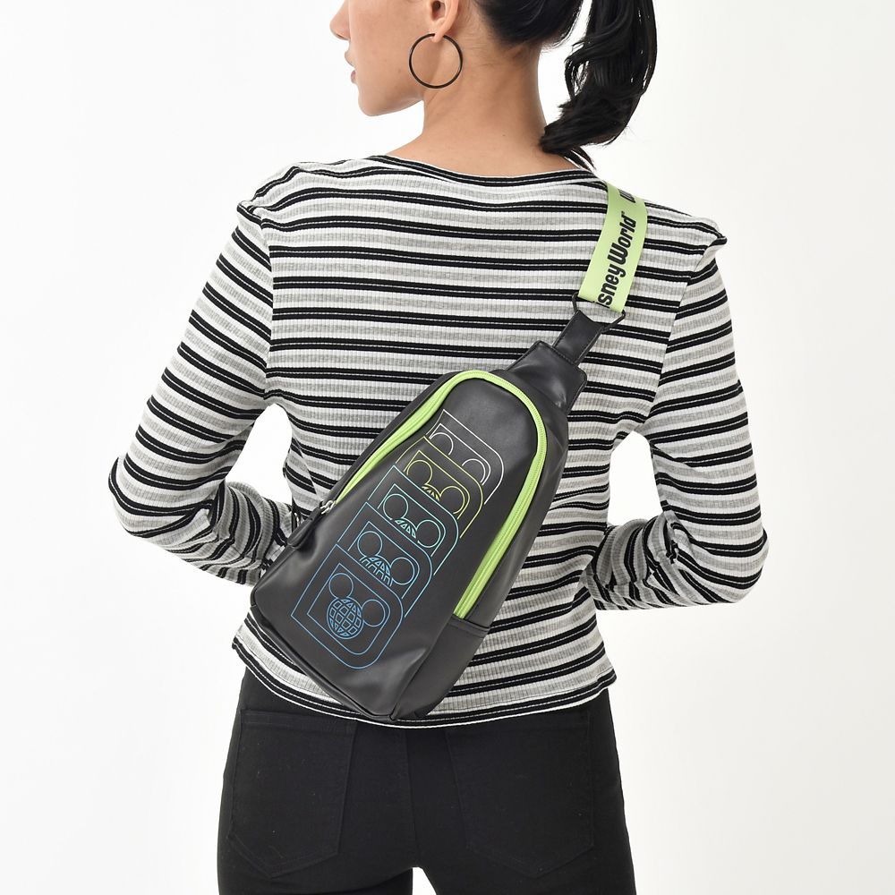 公式 ショップディズニー ミッキー ショルダーバッグ ボディバッグ Stacked Logo Disney Parks