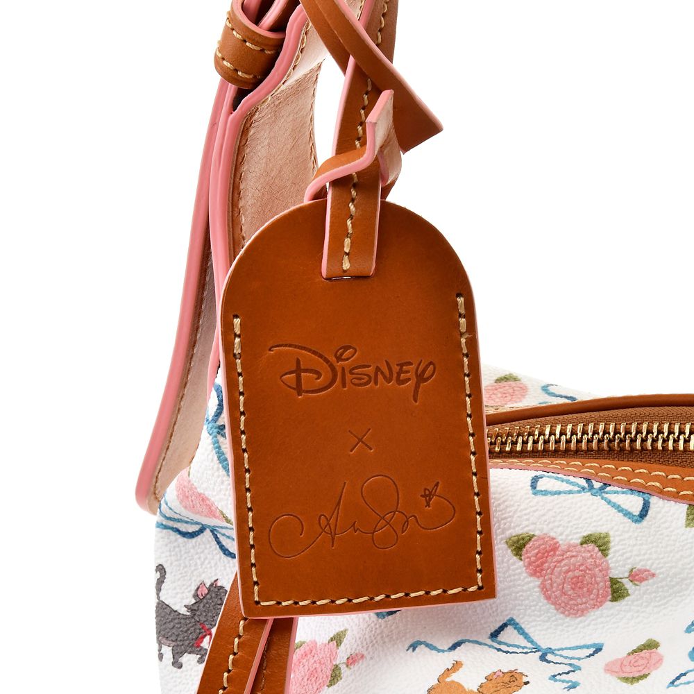 公式 ショップディズニー Dooney Bourke マリー ベルリオーズ トゥルーズ おしゃれキャット ショルダーバッグ The Aristocats By Ann Shen